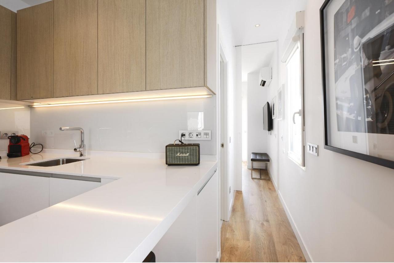 Latina Plaza Apartment Madrid Luaran gambar